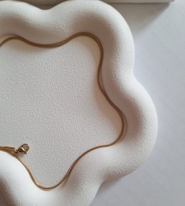 گردنبند نازک ماری طلایی
